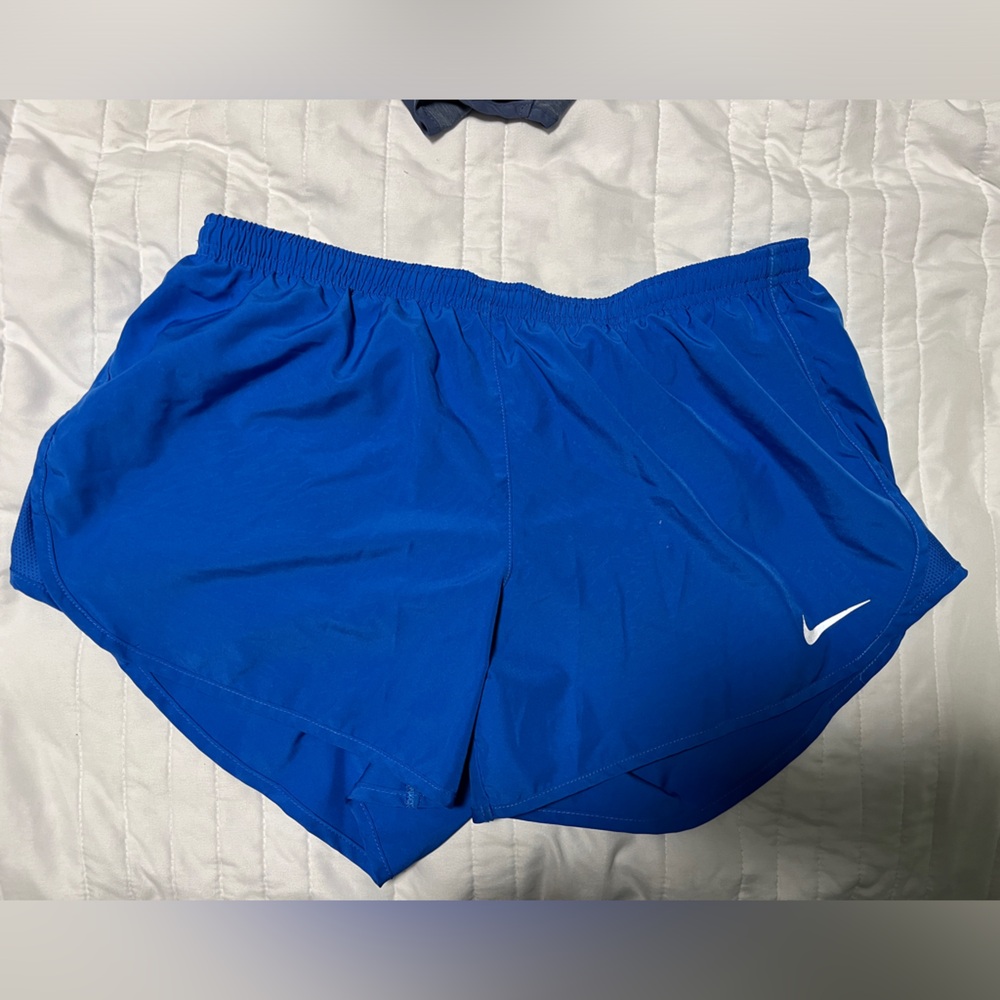 ROYAL BLUE NIKE DRY FIT SHORTS: with zipper